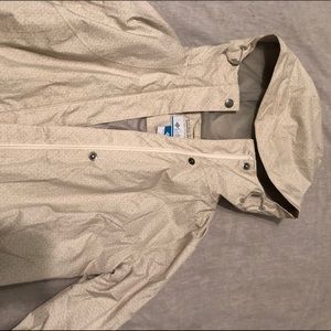 Thin Columbia Rain Coat